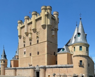 alcazar de segovia